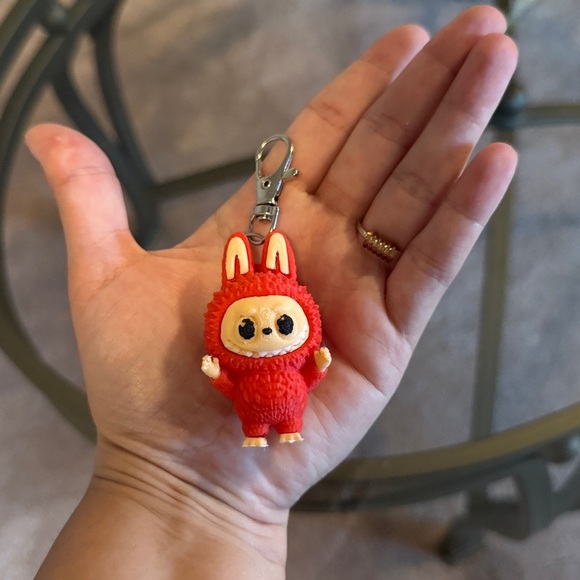 3D Printed. Red Labubu Keychain - Picture 3 of 6